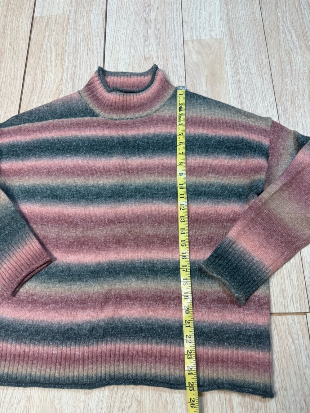 NWOT Evereve Rudy Spacedye Pullover - Picture 4 of 7